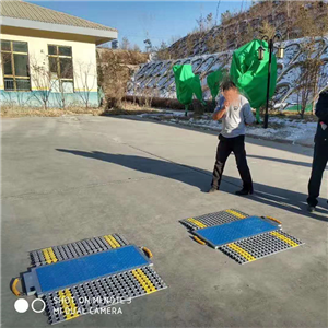 許昌市120噸便攜式移動(dòng)電子稱(chēng)重儀