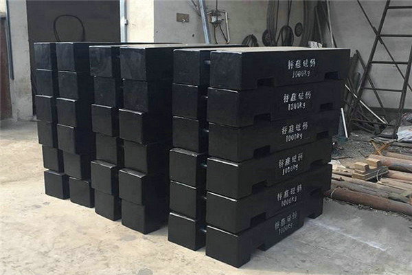 烏魯木齊2噸鑄鐵標準砝碼