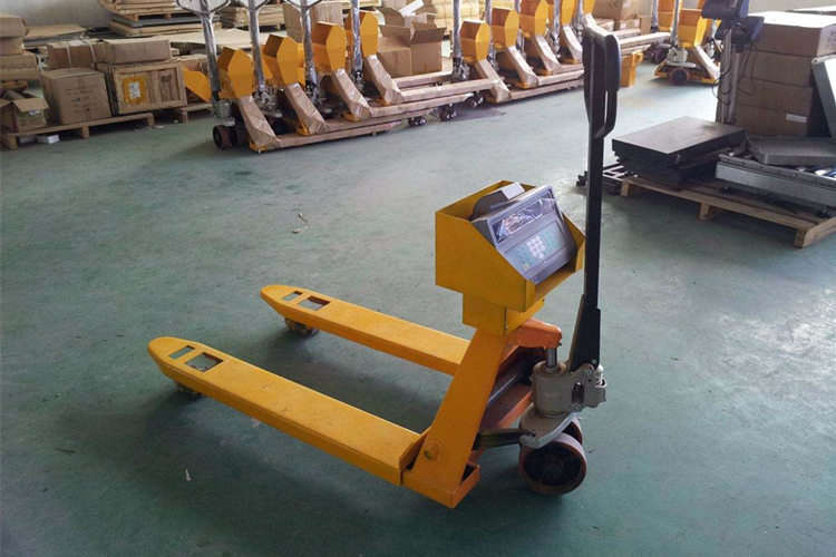 液壓電子叉車(chē)秤操作注意事項