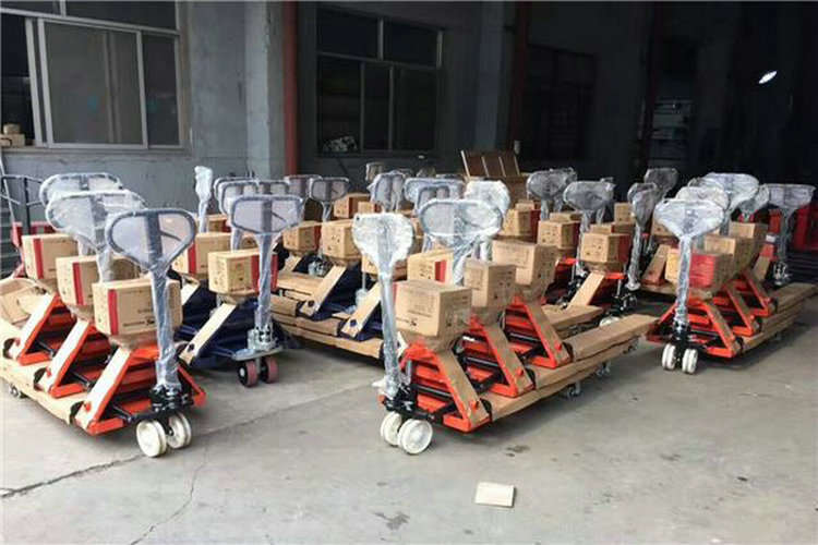 長(cháng)沙3噸電子叉車(chē)秤*度調節方法簡(jiǎn)述