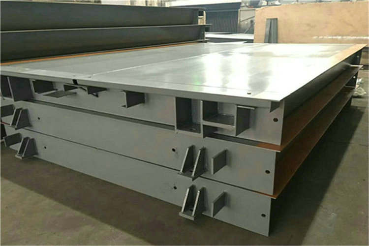 平江縣20噸電子磅秤3x7米廠(chǎng)家施工圖