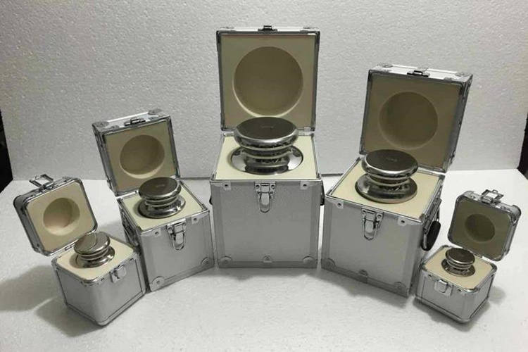 清遠25kg帶鋁盒F2級無(wú)磁不銹鋼砝碼銷(xiāo)售