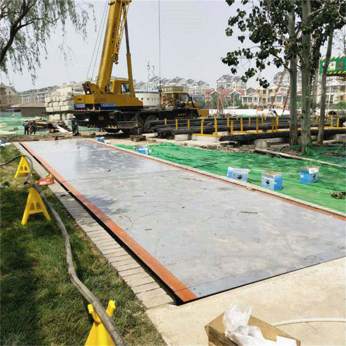 益陽(yáng)長(cháng)期供應120噸-3×10m地磅礦上用大噸位汽車(chē)衡