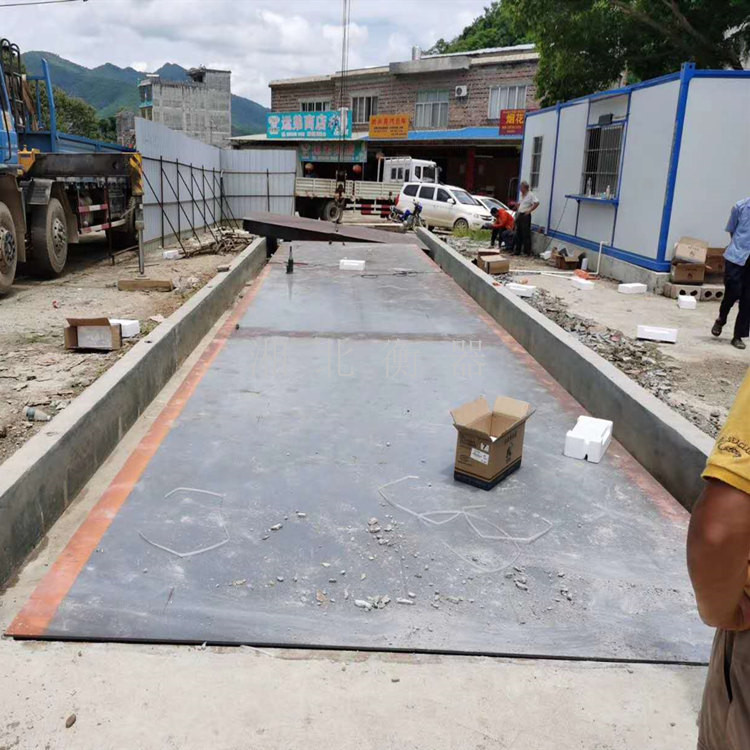 鶴崗3x14米100噸電子地中衡